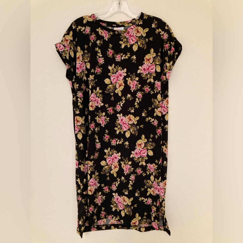 LuLaRoe Chelsea Floral T-Shirt Dress Size XXS Black Pink Knee Length